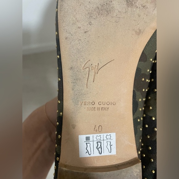 Giuseppe Zanotti Camo Studded gold metal tip flat Sz:40 - Picture 8 of 9